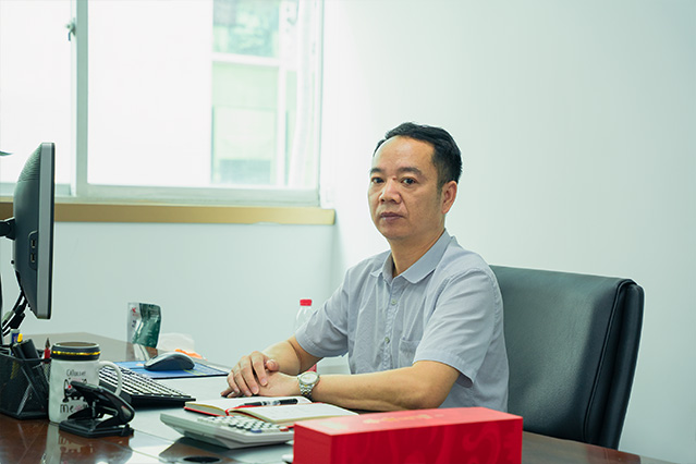 Production Department, General Manager Cai